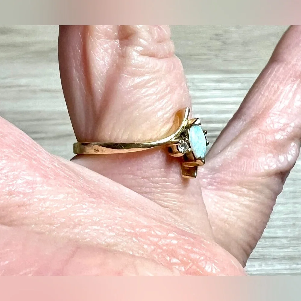 Antique Designer Signed 14KP Yellow Gold Opal & Diamond Ring, Size 6, 1.93g